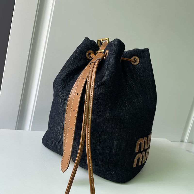 N品 MiuMiu ミュウミュウ デニムxレザー バケットバッグ 5BE089_2CRR_F0S30_V_OLO ブルー/ブラウン ゴールド金具 激安優良店 - 画像 (7)