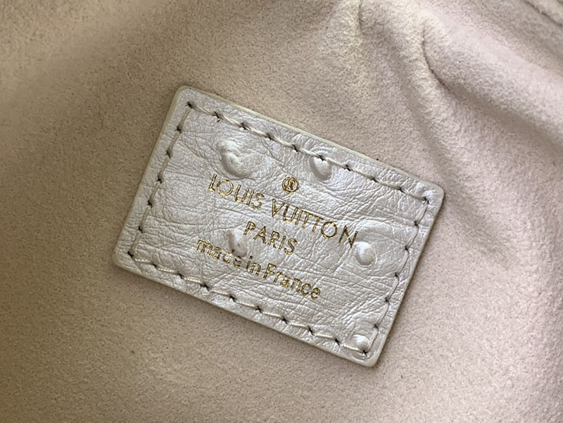 ルイヴィトン ショルダーバッグ 新作 ループ Pm ホワイト N85900 Ostrich leather ゴールド金具 - 画像 (2)
