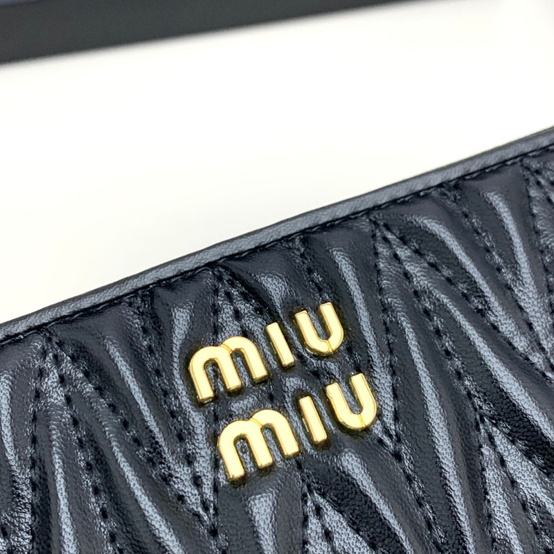 最高級MiuMiuスーパーコピー ミュウミュウ財布コピー マテラッセレザー ジップアラウンド長財布 ブラック 5ML506_2FPP_F0002 レディース 人気 - 画像 (7)