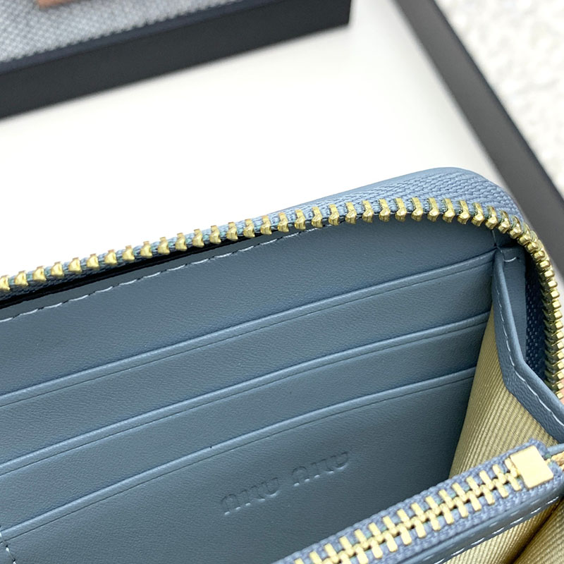 最高級MiuMiuスーパーコピー ミュウミュウ財布コピー マテラッセレザー ジップアラウンド長財布 ライトブルー 5ML506_2FPP_F0637 レディース 人気 - 画像 (3)