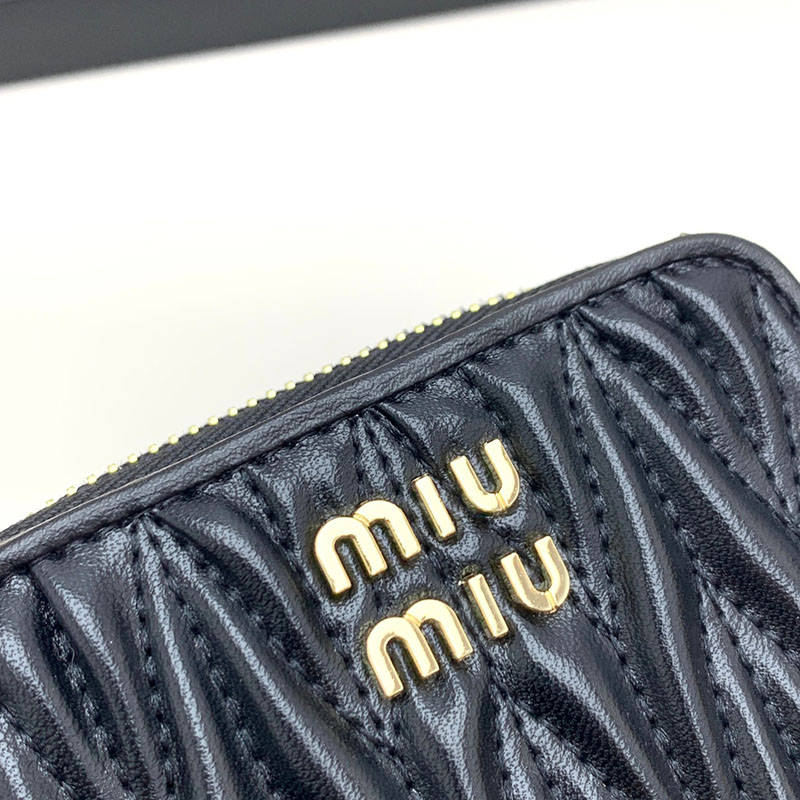 最高級MiuMiuスーパーコピー ミュウミュウ財布コピー マテラッセレザー 財布 ブラック 5ML522_2FPP_F0002 ミニ財布 人気 - 画像 (7)