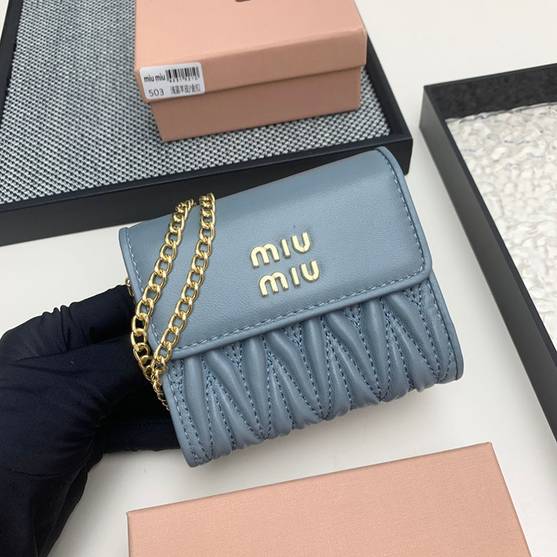 最高級MiuMiuスーパーコピー ミュウミュウ財布コピー ウォレットバッグ チェーン ショルダー財布 ライトブルー 5MT013_N88_F0637 レディース 人気 - 画像 (9)