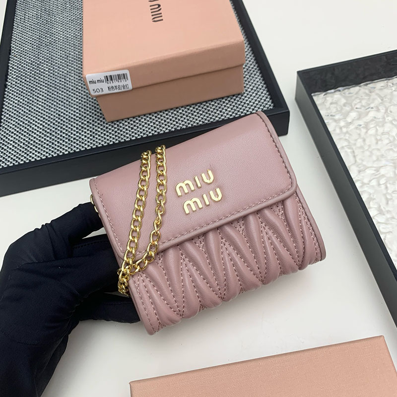 最高級MiuMiuスーパーコピー ミュウミュウ財布コピー ウォレットバッグ チェーン ショルダー財布 ピンク 5MT013_N88_F0E18 レディース 人気 - 画像 (9)