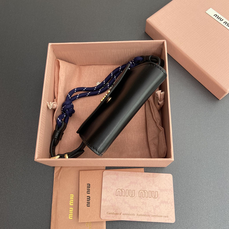 最高級MiuMiuスーパーコピー ミュウミュウ財布コピー ショルダー財布 ブラック/ネイビー 5MT024_ACRT_F0G52 レディース - 画像 (6)