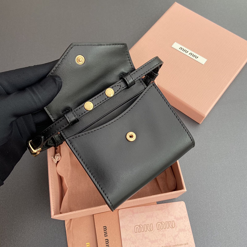 最高級MiuMiuスーパーコピー ミュウミュウ財布コピー ショルダー財布 ブラック/ネイビー 5MT024_ACRT_F0G52 レディース - 画像 (4)