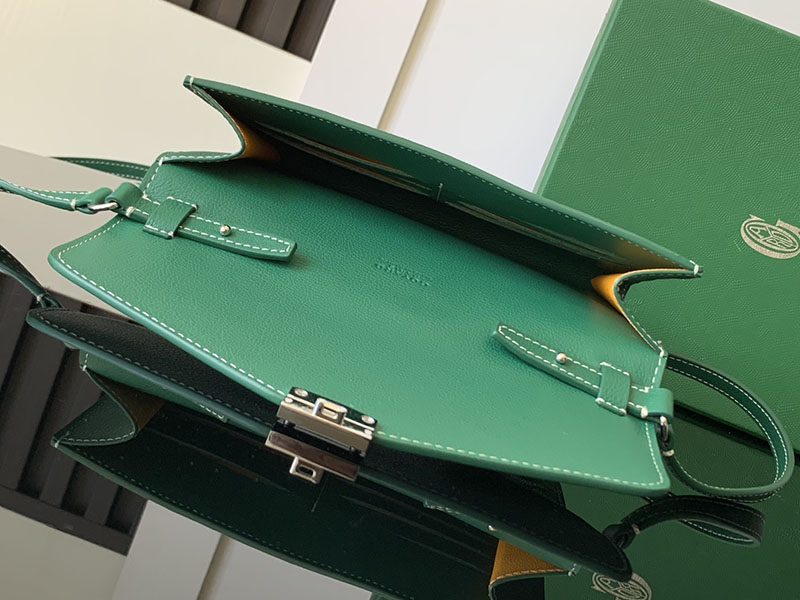 最高級ゴヤールスーパーコピー ゴヤールバッグコピー シープルポーチウォレット グリーン CHYPRPPMLTY09CL09P レザー シルバー金具 - 画像 (3)