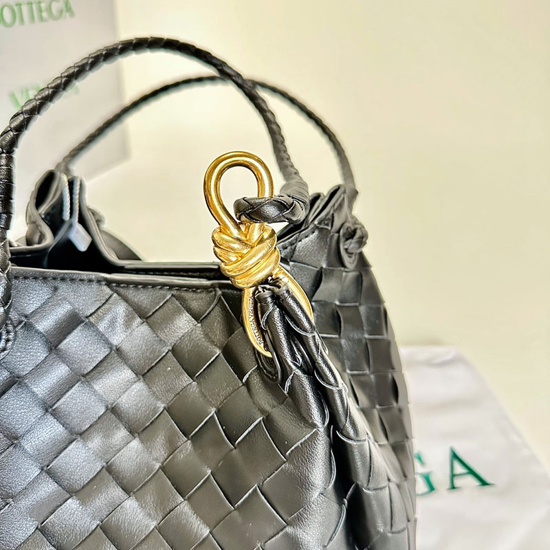N品 Bottega Veneta ボッテガ・ヴェネタ スモール パラシュート ブラック 796569VCPPT1019 ラムスキン ゴールド金具 激安優良店 - 画像 (3)