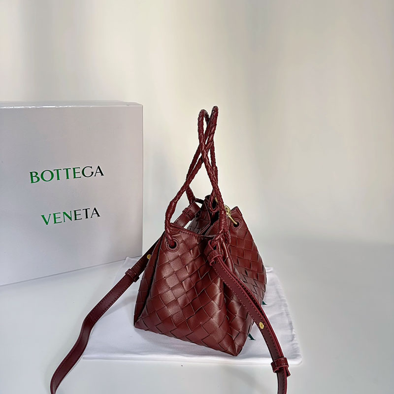 N品 Bottega Veneta ボッテガ・ヴェネタ スモール パラシュート バローロ 796569VCPPT2250 ラムスキン ゴールド金具 激安優良店 - 画像 (6)