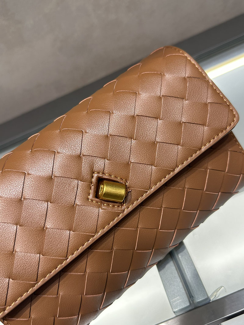 N品 Bottega Veneta ボッテガ・ヴェネタ Andiamo ショルダーバッグ キャラメル 9905B1VCPP39830 ラムスキン、カーフ ゴールド金具 激安優良店 - 画像 (3)