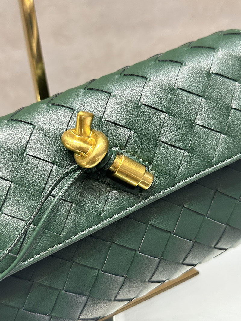 N品 Bottega Veneta ボッテガ・ヴェネタ Andiamo ショルダーバッグ エメラルド グリーン 9905B1VCPP33049 ラムスキン、カーフ ゴールド金具 激安優良店 - 画像 (6)
