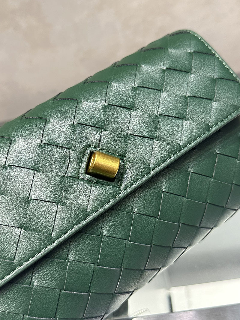 N品 Bottega Veneta ボッテガ・ヴェネタ Andiamo ショルダーバッグ エメラルド グリーン 9905B1VCPP33049 ラムスキン、カーフ ゴールド金具 激安優良店 - 画像 (3)