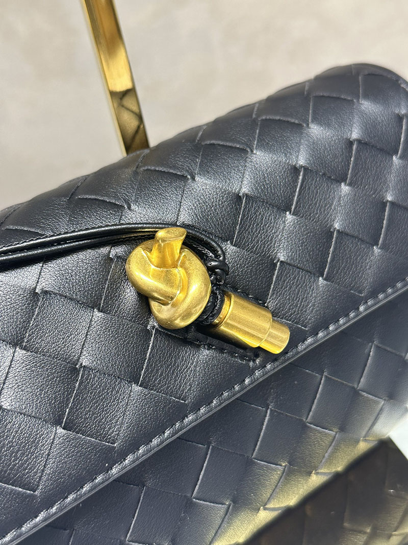 N品 Bottega Veneta ボッテガ・ヴェネタ Andiamo ショルダーバッグ スペース 9905B1VCPP38837 ラムスキン、カーフ ゴールド金具 激安優良店 - 画像 (6)