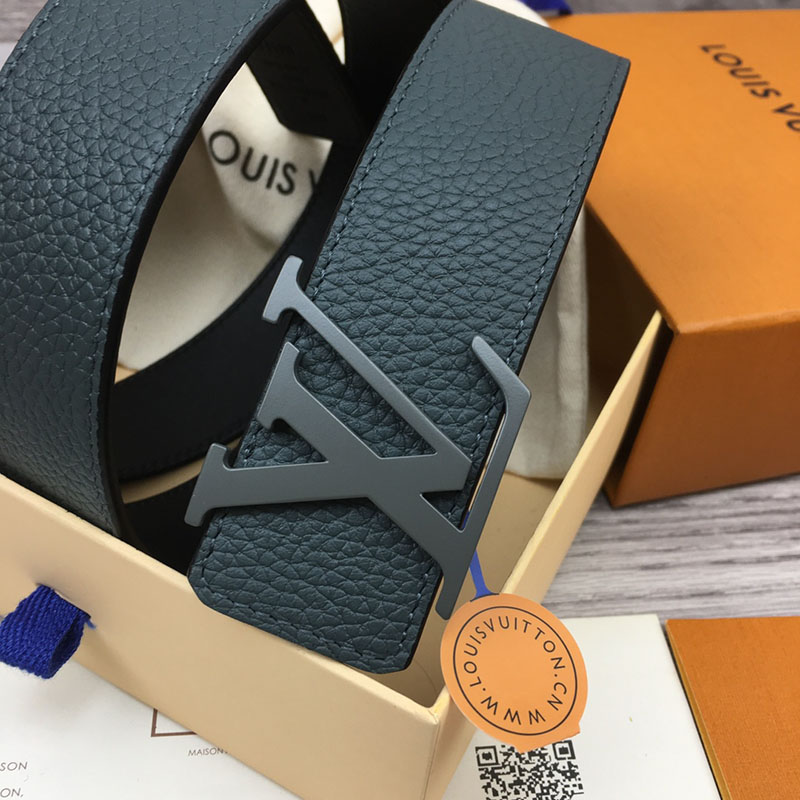 ルイヴィトン ベルト・LV イニシャル 40MM リバーシブル ブラック トリヨンレザー ブラック金具 ヴィトン ベルト メンズ 人気 2410639 - 画像 (4)