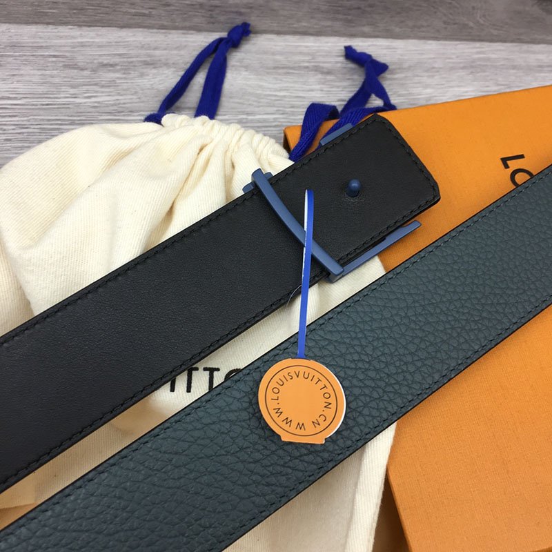 ルイヴィトン ベルト・LV イニシャル 40MM リバーシブル ブラック トリヨンレザー ブルー金具 ヴィトン ベルト メンズ 人気 2410640 - 画像 (4)