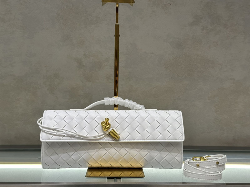N品 Bottega Veneta ボッテガ・ヴェネタ アンディアーモ クラッチバッグ ホワイト 741511VCPP39009 ラムスキン、カーフ ゴールド金具 激安優良店 - 画像 (8)