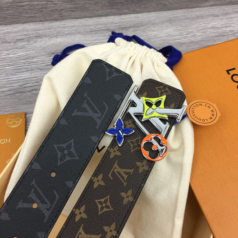 ルイヴィトン ベルト・LV イニシャル 40MM リバーシブル ブラウン トリヨンレザー シルバー金具 ヴィトン ベルト メンズ 人気 2410643 - 画像 (7)