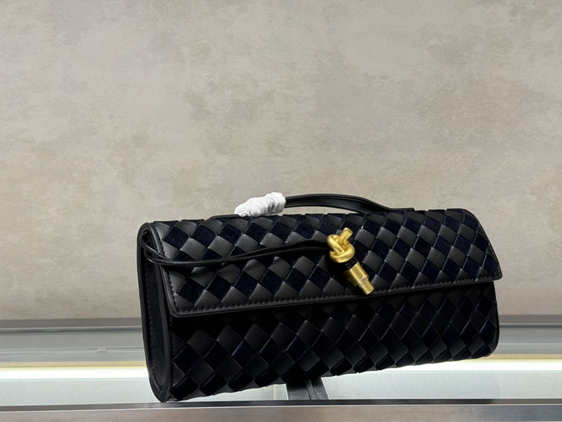 N品 Bottega Veneta ボッテガ・ヴェネタ アンディアーモ クラッチバッグ スペースXブラック 741511VCPP31111 ラムスキン、カーフ ゴールド金具 激安優良店 - 画像 (6)