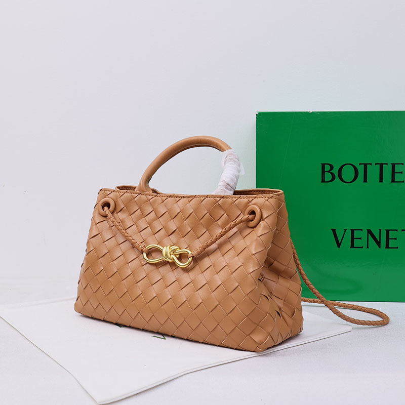 N品 Bottega Veneta ボッテガ・ヴェネタ スモール イーストウエスト アンディアーモ キャラメル 766010VCPP19830 ラムスキン ゴールド金具 激安優良店 - 画像 (8)