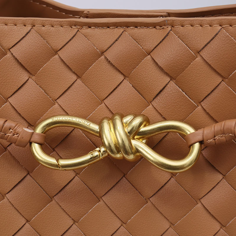 N品 Bottega Veneta ボッテガ・ヴェネタ スモール イーストウエスト アンディアーモ キャラメル 766010VCPP19830 ラムスキン ゴールド金具 激安優良店 - 画像 (3)