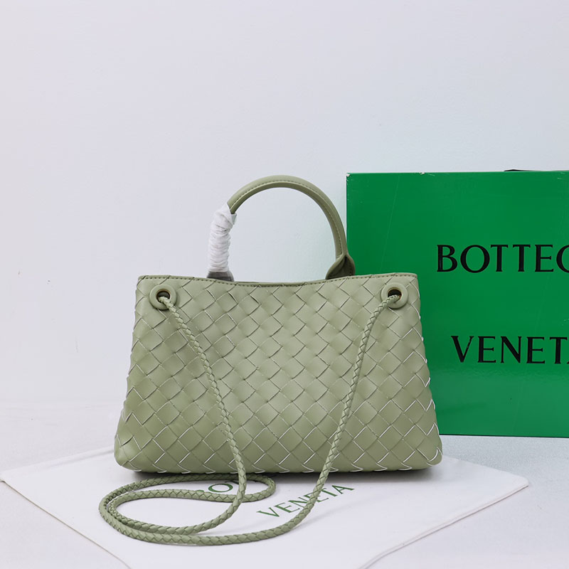 N品 Bottega Veneta ボッテガ・ヴェネタ スモール イーストウエスト アンディアーモ ニューセージ 766010VCPP13411 ラムスキン ゴールド金具 激安優良店 - 画像 (9)