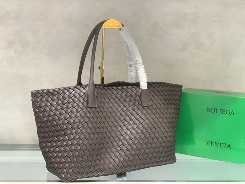 N品 Bottega Veneta ボッテガ・ヴェネタ トートバッグGM 人気 フォンデンテ 608811V91312132 ラムスキン ゴールド金具 激安優良店 - 画像 (8)