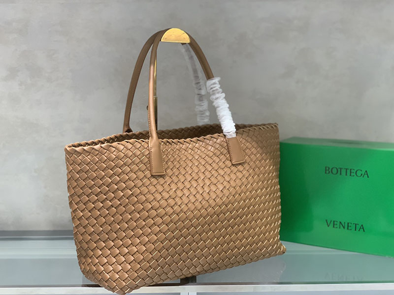N品 Bottega Veneta ボッテガ・ヴェネタ トートバッグGM 人気 ポリッジ 608811V91319776 ラムスキン ゴールド金具 激安優良店 - 画像 (7)