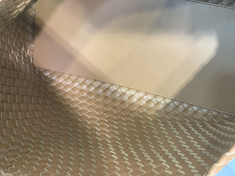 N品 Bottega Veneta ボッテガ・ヴェネタ トートバッグGM 人気 ポリッジ 608811V91319776 ラムスキン ゴールド金具 激安優良店 - 画像 (6)