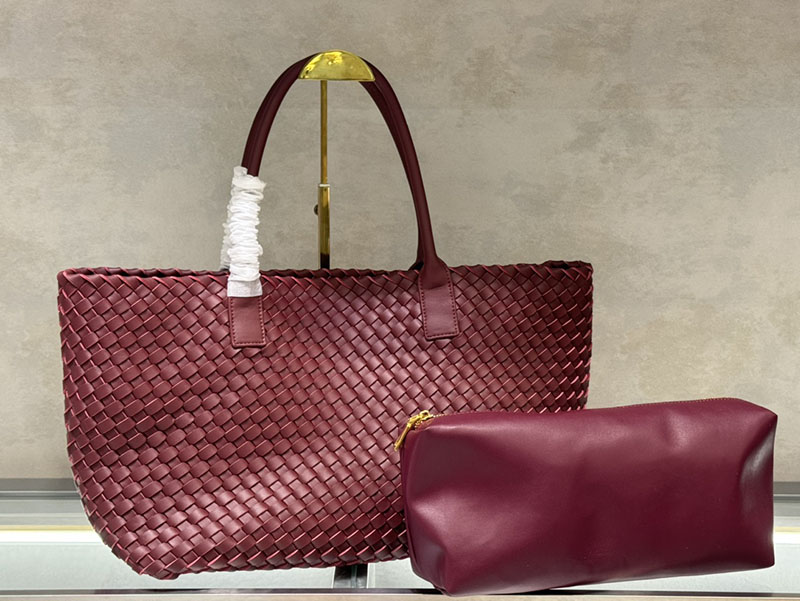 N品 Bottega Veneta ボッテガ・ヴェネタ トートバッグGM 人気 バローロ 608811V91312250 ラムスキン ゴールド金具 激安優良店 - 画像 (5)