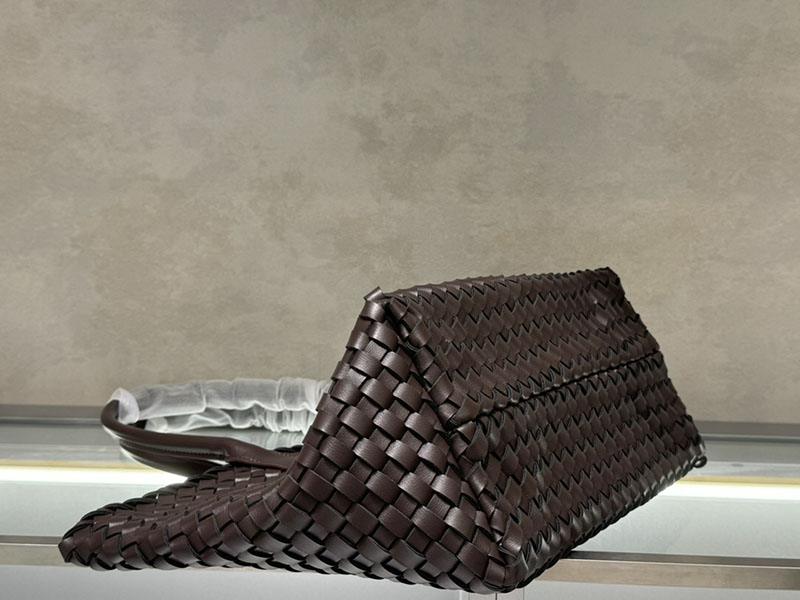 N品 Bottega Veneta ボッテガ・ヴェネタ トートバッグMM 人気 フォンデンテ 598511V91312132 ラムスキン ゴールド金具 激安優良店 - 画像 (3)