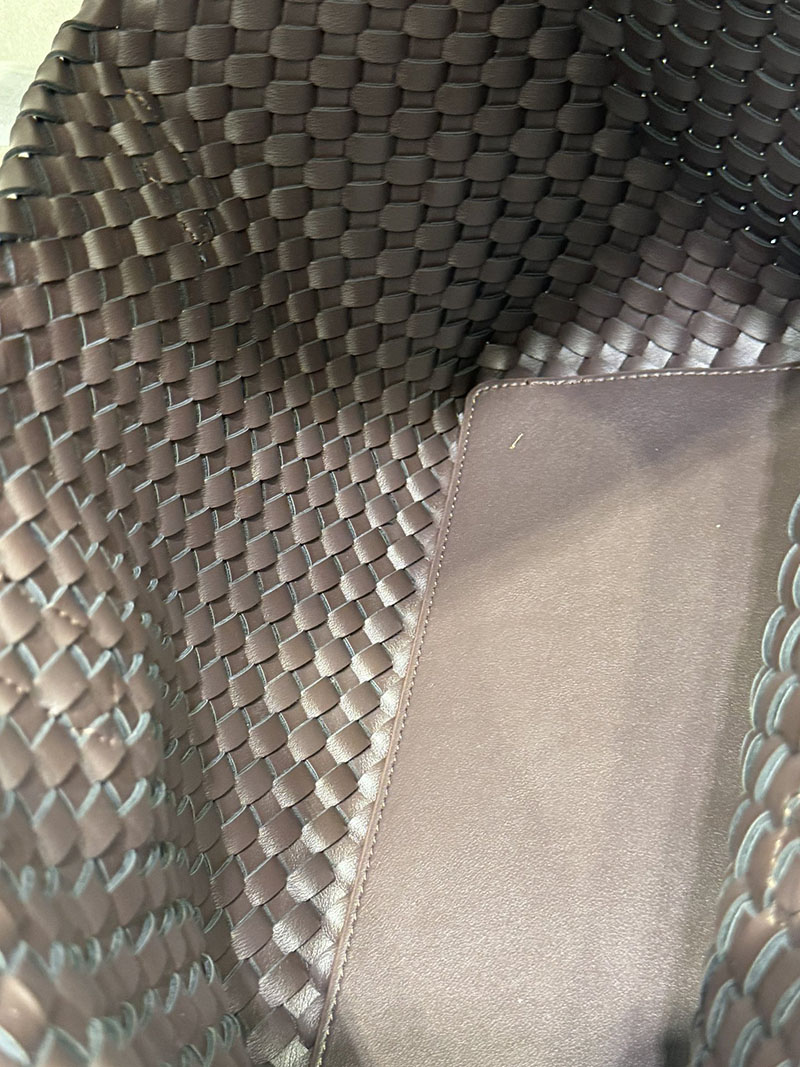 N品 Bottega Veneta ボッテガ・ヴェネタ トートバッグMM 人気 フォンデンテ 598511V91312132 ラムスキン ゴールド金具 激安優良店 - 画像 (2)