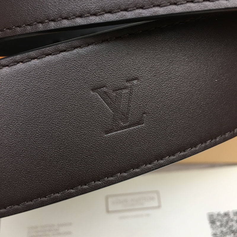 ルイヴィトン ベルト・LV ライン 40MM リバーシブル こげ茶色 モノグラム・キャンバス ブラック金具 ヴィトン ベルト 安い メンズ 2410668 - 画像 (6)