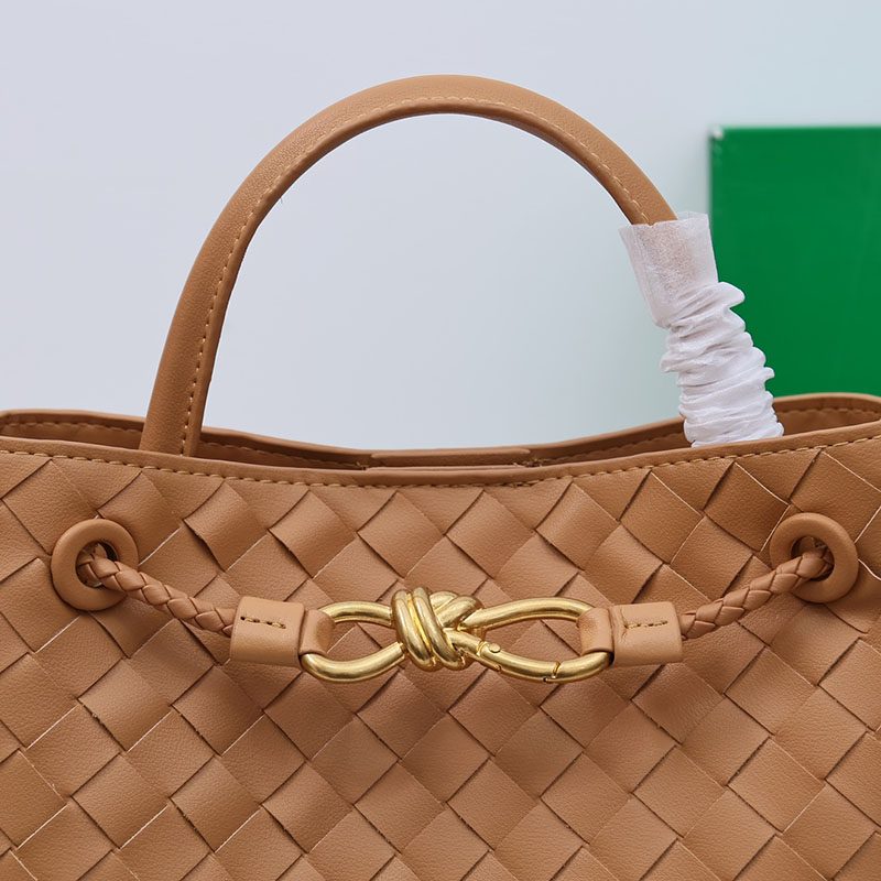 N品 Bottega Veneta ボッテガ・ヴェネタ スモール アンディアーモ キャラメル 766014VCPP19830 ラムスキン ゴールド金具 激安優良店 - 画像 (5)