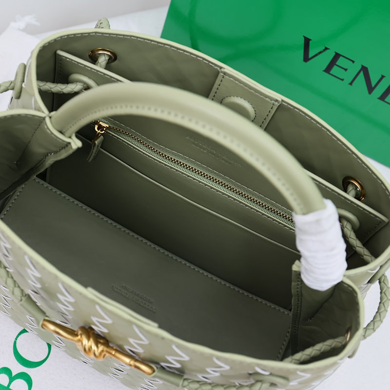 N品 Bottega Veneta ボッテガ・ヴェネタ スモール アンディアーモ トラバーチン 766014VCPP12943 ラムスキン ゴールド金具 激安優良店 - 画像 (2)