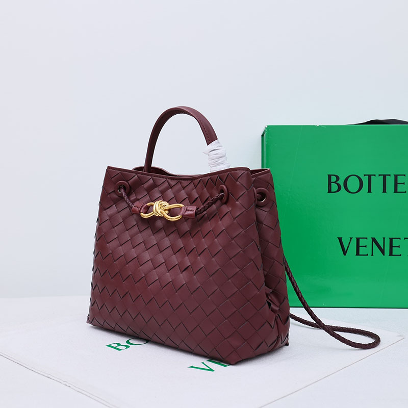 N品 Bottega Veneta ボッテガ・ヴェネタ スモール アンディアーモ バローロ 766014VCPP12273 ラムスキン ゴールド金具 激安優良店 - 画像 (9)