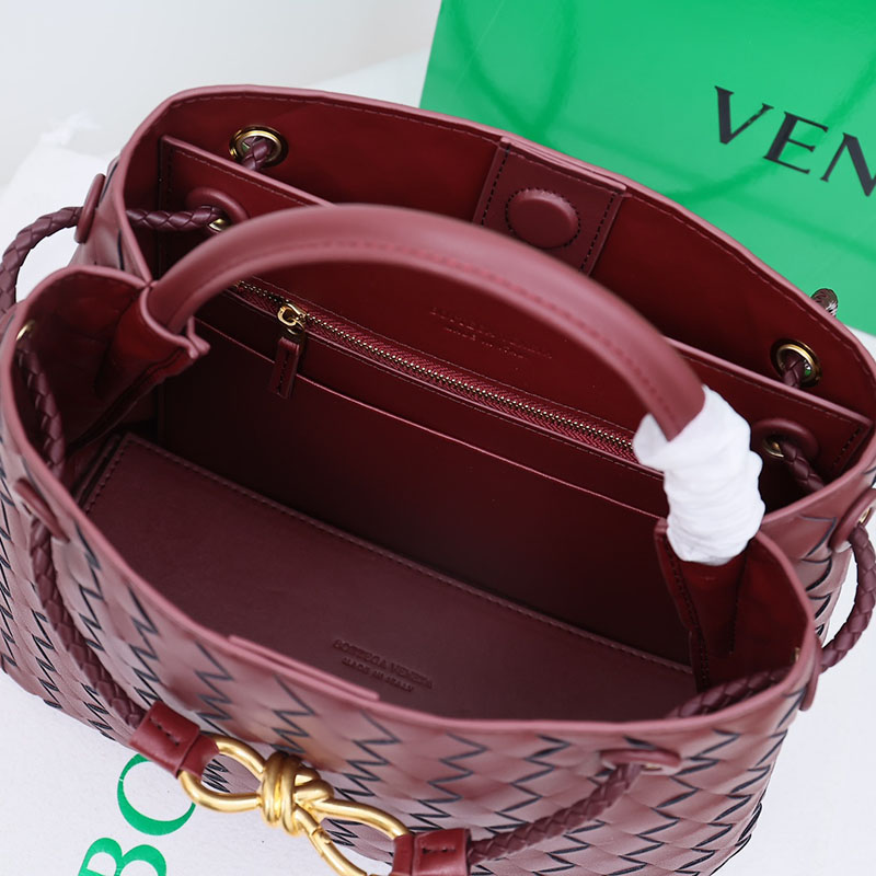 N品 Bottega Veneta ボッテガ・ヴェネタ スモール アンディアーモ バローロ 766014VCPP12273 ラムスキン ゴールド金具 激安優良店 - 画像 (2)