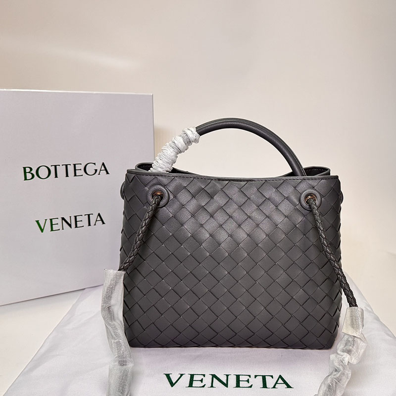 N品 Bottega Veneta ボッテガ・ヴェネタ スモール アンディアーモ スペース 766014VCPP18837 ラムスキン ゴールド金具 激安優良店 - 画像 (6)