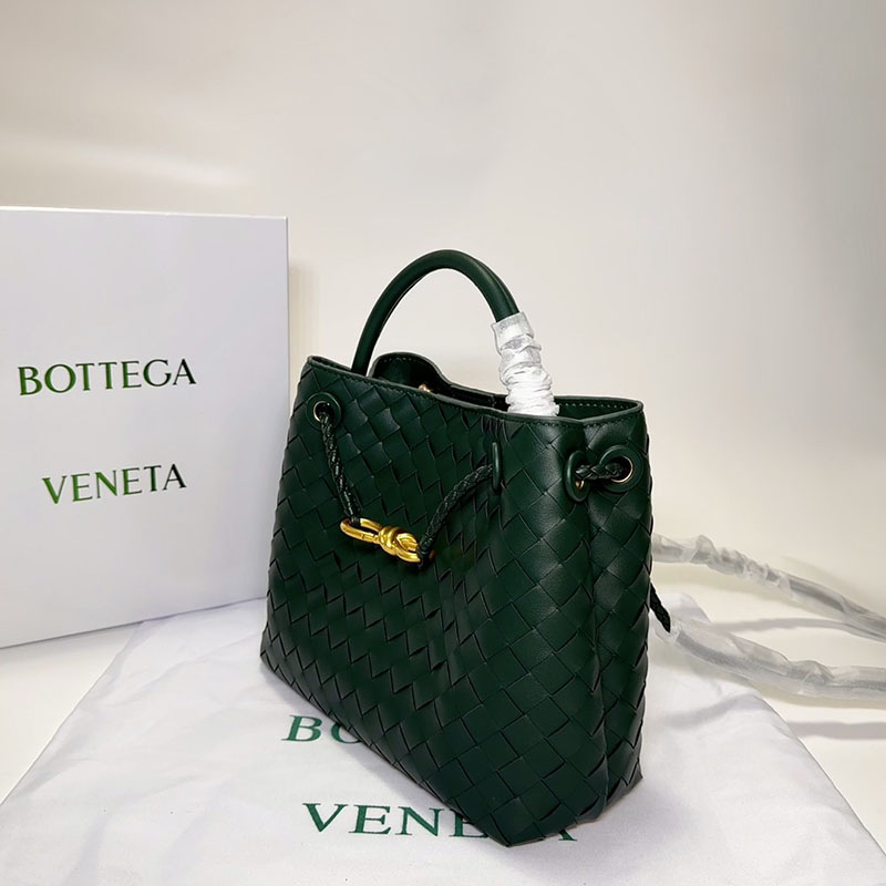 N品 Bottega Veneta ボッテガ・ヴェネタ スモール アンディアーモ エメラルド グリーン 766014VCPP13049 ラムスキン ゴールド金具 激安優良店 - 画像 (5)