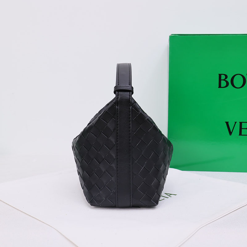 N品 Bottega Veneta ボッテガ・ヴェネタ ミニ ウォレス ブラック 754443V3IV18425 カーフ ゴールド金具 激安優良店 - 画像 (8)
