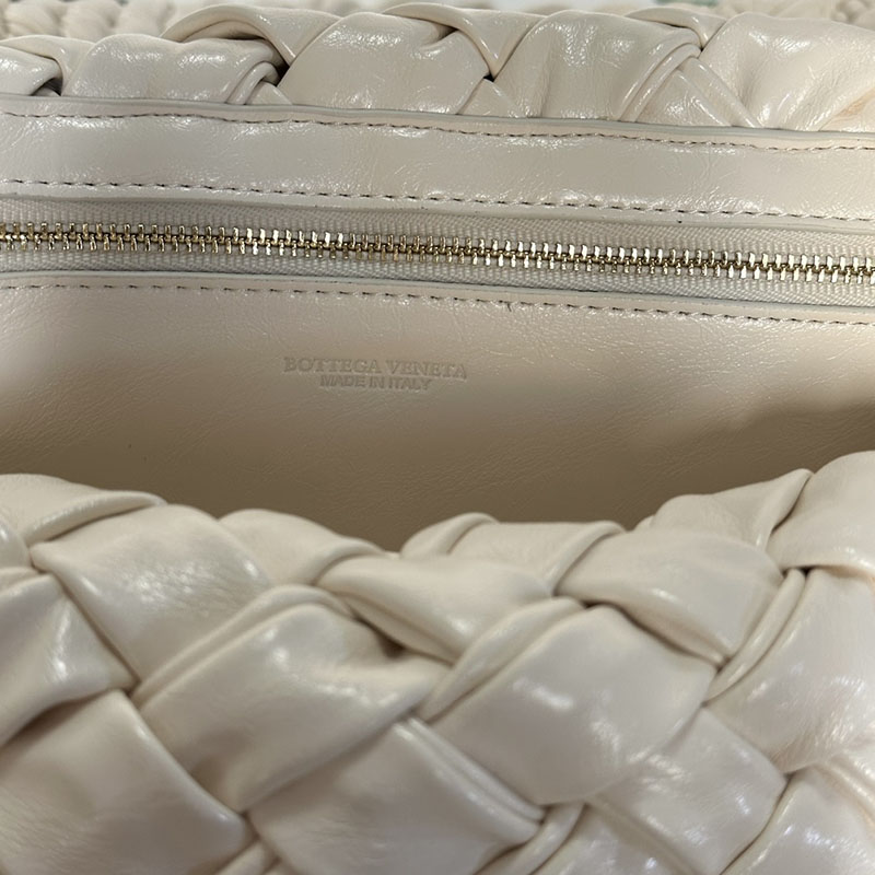 N品 Bottega Veneta ボッテガ・ヴェネタ チッタ Kalimero Città ボーン 785797V40T09233 カーフ ゴールド金具 激安優良店 - 画像 (2)
