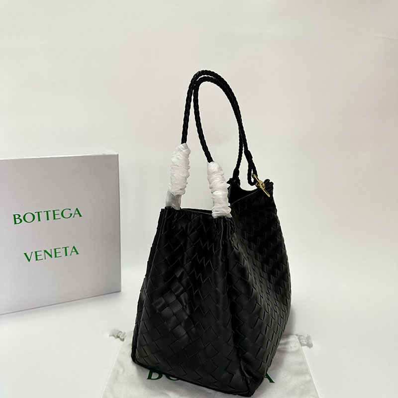 N品 Bottega Veneta ボッテガ・ヴェネタ ラージ パラシュート Large Parachute ブラック 796571VCPPT1019 ラムスキン ゴールド金具 激安優良店 - 画像 (6)