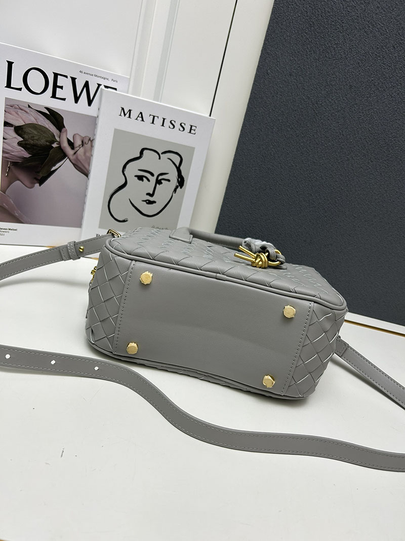 N品 Bottega Veneta ボッテガ・ヴェネタ ゲッタウェイ スモール トップハンドル バッグ スターリング 776736VCPP11504 ラムスキン ゴールド金具 激安優良店 - 画像 (7)