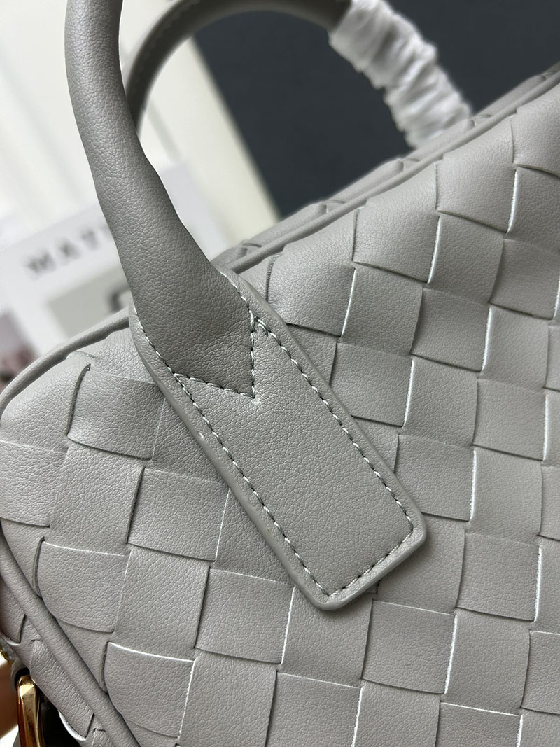 N品 Bottega Veneta ボッテガ・ヴェネタ ゲッタウェイ スモール トップハンドル バッグ スターリング 776736VCPP11504 ラムスキン ゴールド金具 激安優良店 - 画像 (5)