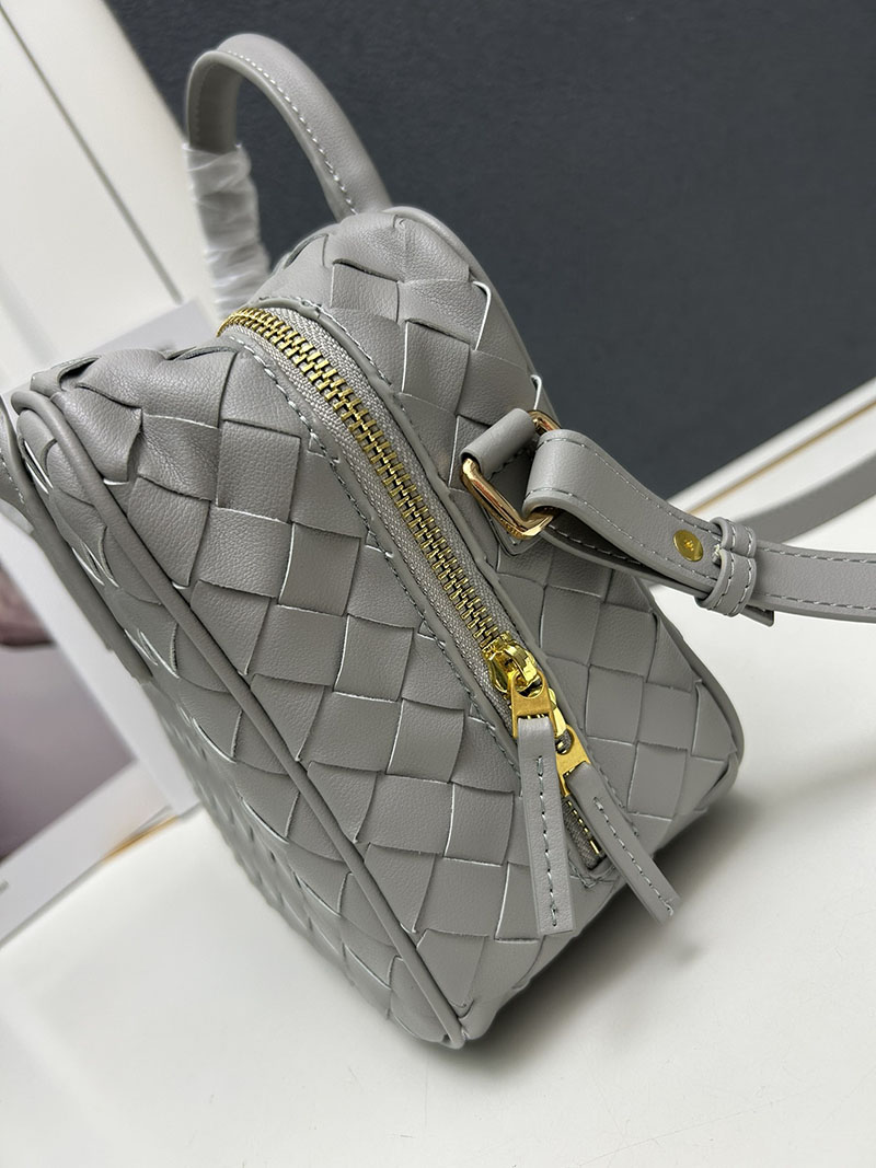 N品 Bottega Veneta ボッテガ・ヴェネタ ゲッタウェイ スモール トップハンドル バッグ スターリング 776736VCPP11504 ラムスキン ゴールド金具 激安優良店 - 画像 (4)