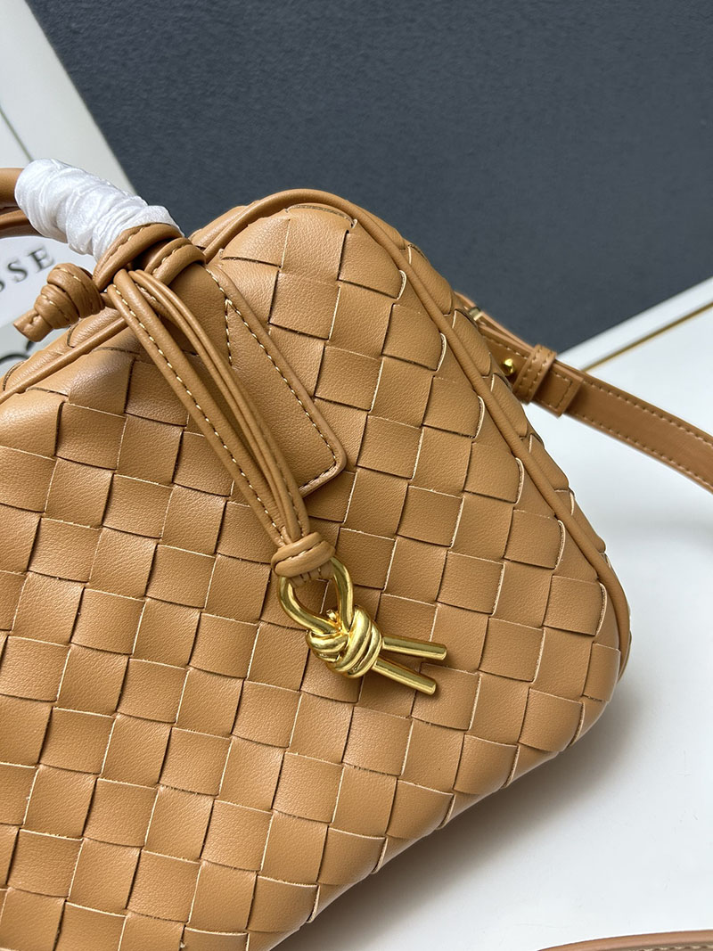 N品 Bottega Veneta ボッテガ・ヴェネタ ゲッタウェイ スモール トップハンドル バッグ キャラメル 776736VCPP19830 ラムスキン ゴールド金具 激安優良店 - 画像 (7)