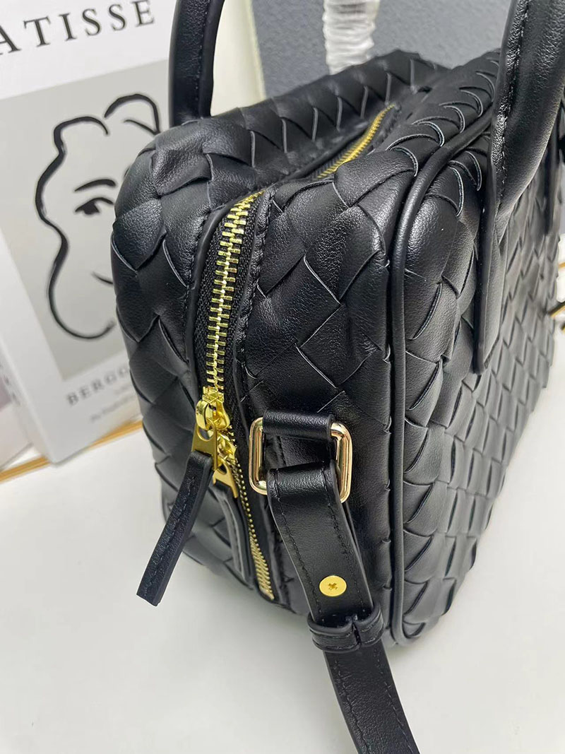N品 Bottega Veneta ボッテガ・ヴェネタ ゲッタウェイ スモール トップハンドル バッグ ブラック 776736VCPP11019 ラムスキン ゴールド金具 激安優良店 - 画像 (5)