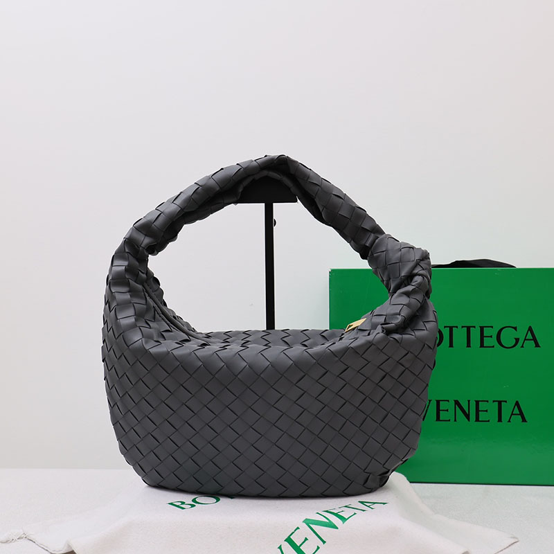 N品 Bottega Veneta ボッテガ・ヴェネタ ティーン ジョディ ネロ 690225VCPP08803 ラムスキン、カーフ ゴールド金具 激安優良店 - 画像 (9)
