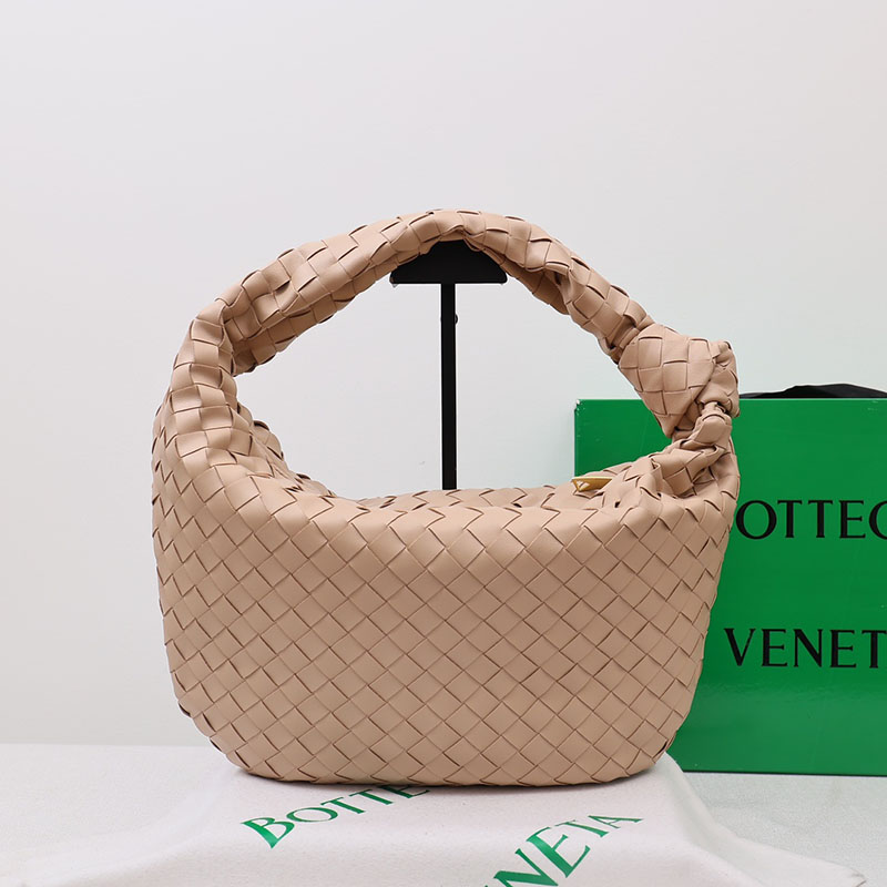 N品 Bottega Veneta ボッテガ・ヴェネタ ティーン ジョディ マカロン 690225VCPP07671 ラムスキン、カーフ ゴールド金具 激安優良店 - 画像 (9)