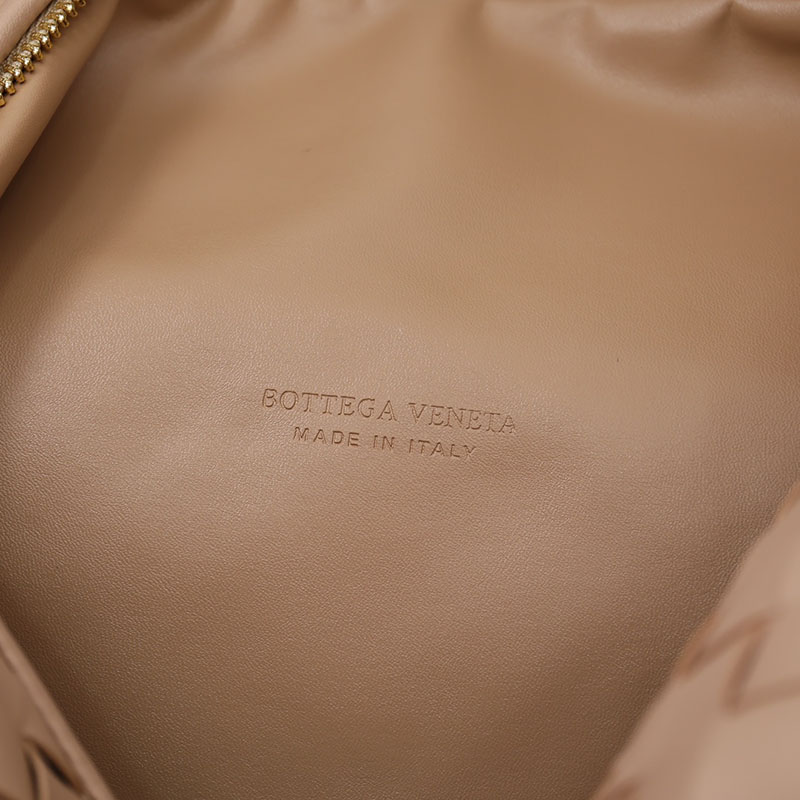 N品 Bottega Veneta ボッテガ・ヴェネタ ティーン ジョディ マカロン 690225VCPP07671 ラムスキン、カーフ ゴールド金具 激安優良店 - 画像 (3)