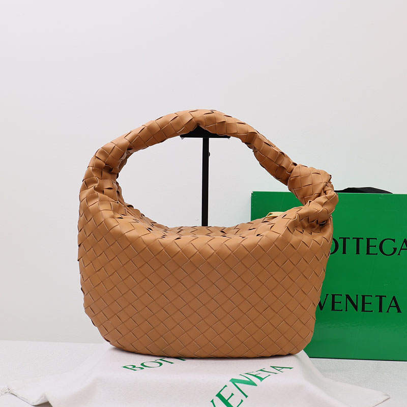 N品 Bottega Veneta ボッテガ・ヴェネタ ティーン ジョディ キャラメル 690225VCPP09830 ラムスキン、カーフ ゴールド金具 激安優良店 - 画像 (9)