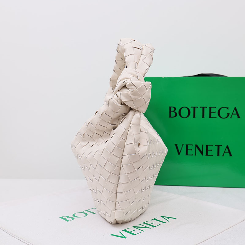 N品 Bottega Veneta ボッテガ・ヴェネタ ティーン ジョディ シーソルト 690225VCPP09195 ラムスキン、カーフ ゴールド金具 激安優良店 - 画像 (8)